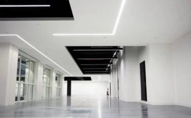 Müasir Tavanlar üçün Trimsiz Xətti İşıqlandırmanın Anlanması